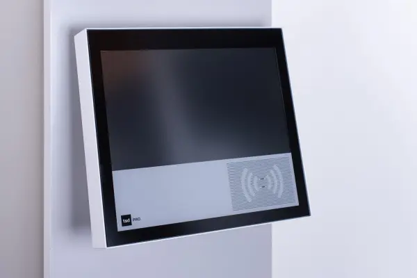 TSD Professional VESA – průmyslový kiosek
